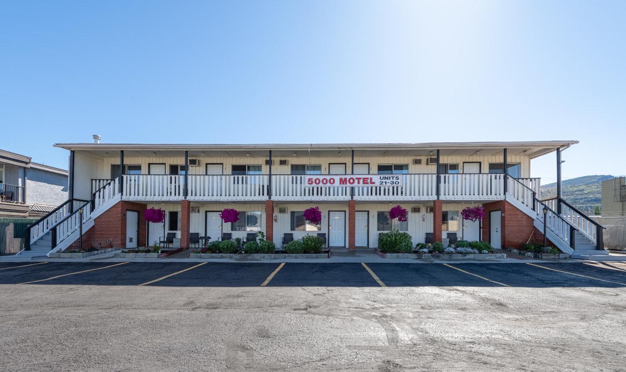 5000 Motel Пентиктон Экстерьер фото