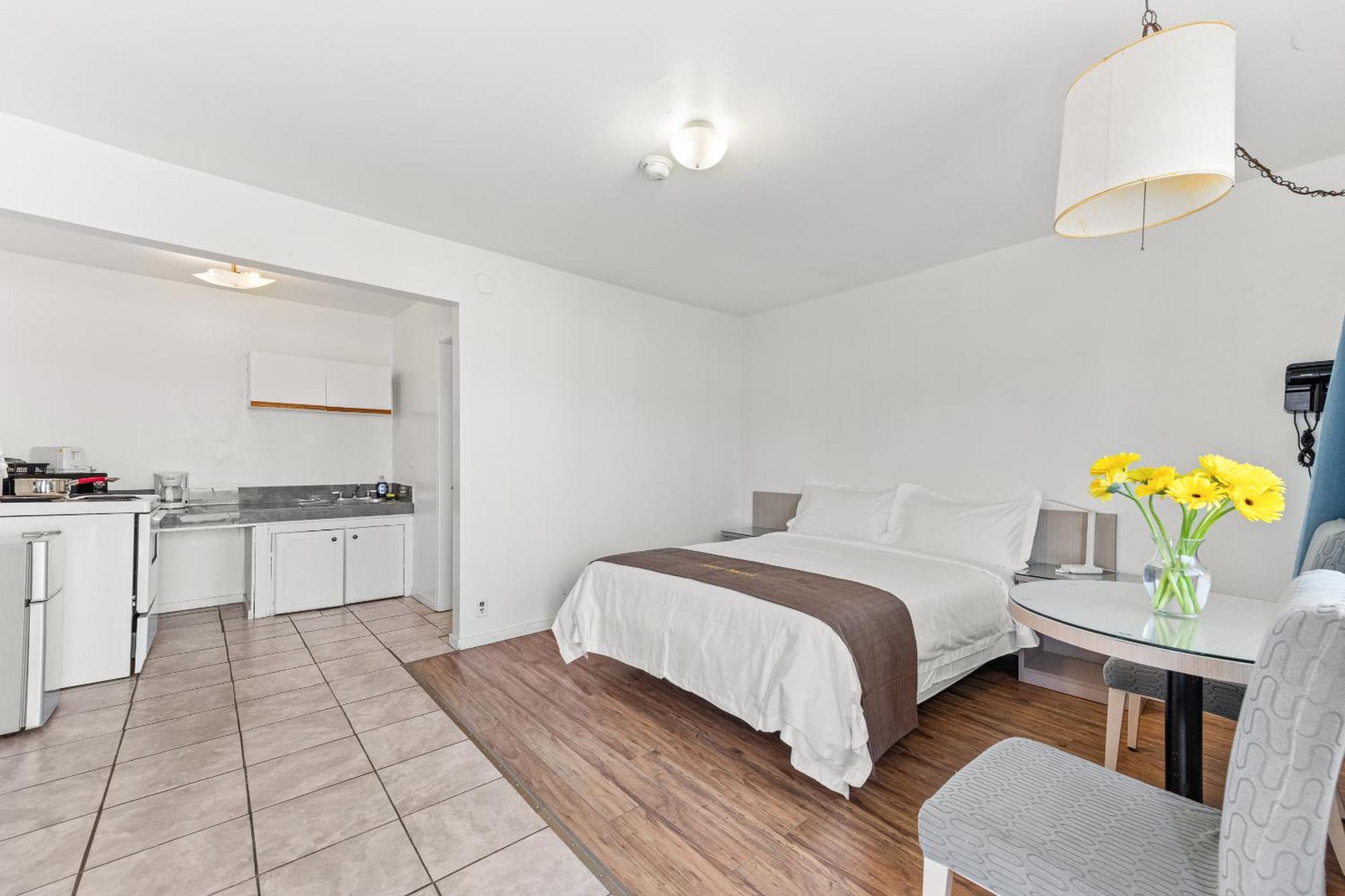 5000 Motel Пентиктон Экстерьер фото